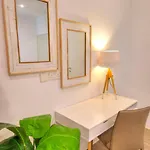 Spacious 4 Bedrooms With Sea View Balcony Goslm-3 Apartment *