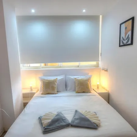 Spacious 4 Bedrooms With Sea View Balcony Goslm-3 Διαμέρισμα *