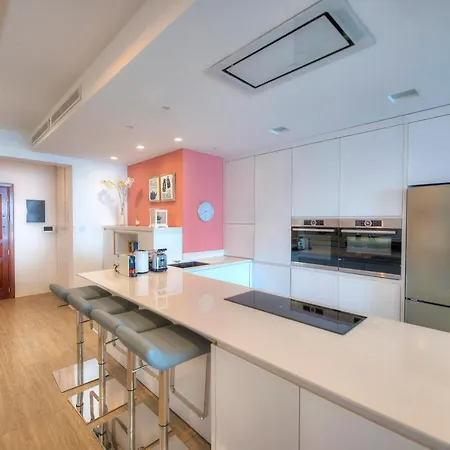 Spacious 4 Bedrooms With Sea View Balcony Goslm-3 * Sliema