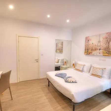 Daire Spacious 4 Bedrooms With Sea View Balcony Goslm-3 *