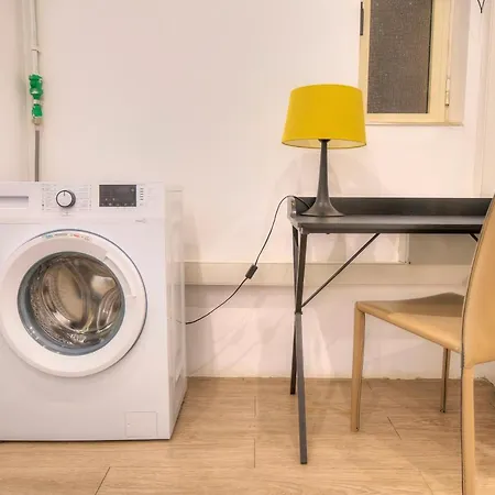 Spacious 4 Bedrooms With Sea View Balcony Goslm-3 *