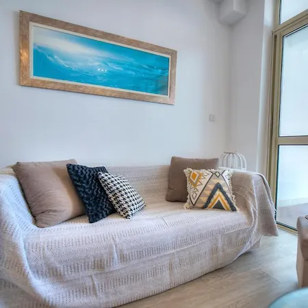 아파트 Spacious 4 Bedrooms With Sea View Balcony Goslm-3 슬리에마